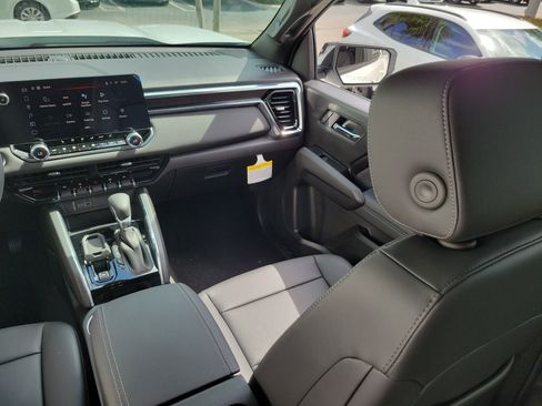 New 2026 GMC Canyon Elevation w/ Convenience Package RWD image 16