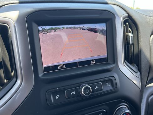 Used 2024 Chevrolet Silverado 1500 Custom Trail Boss AWD/4WD image 28