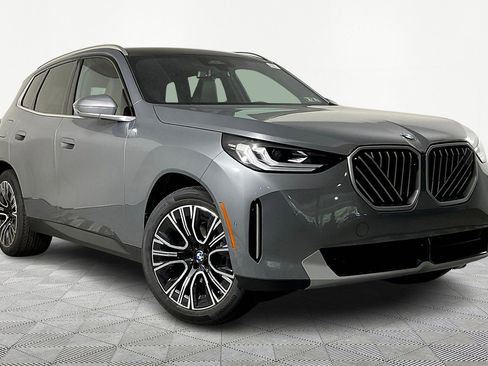 New 2026 BMW X3 xDrive30 w/ Premium Package image 3