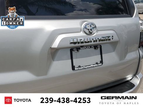Certified 2022 Toyota 4Runner SR5 AWD/4WD image 18