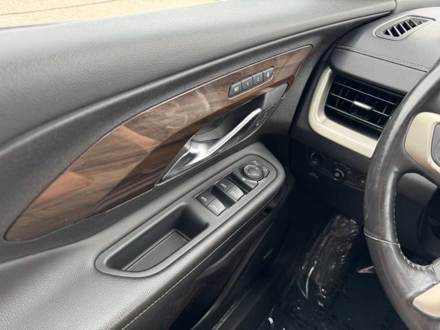 Used 2019 GMC Terrain Denali w/ Advanced Safety Package AWD/4WD image 35