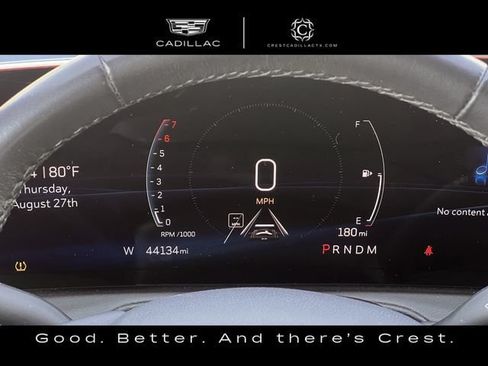 Used 2025 Cadillac XT4 Premium Luxury FWD image 17