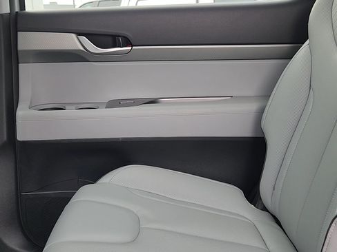 Certified 2025 Hyundai Palisade SEL AWD/4WD image 15
