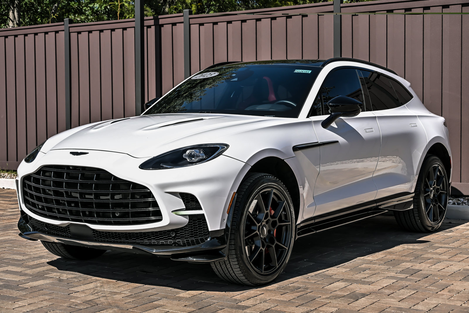 Used 2023 Aston Martin DBX 707 AWD/4WD image 3