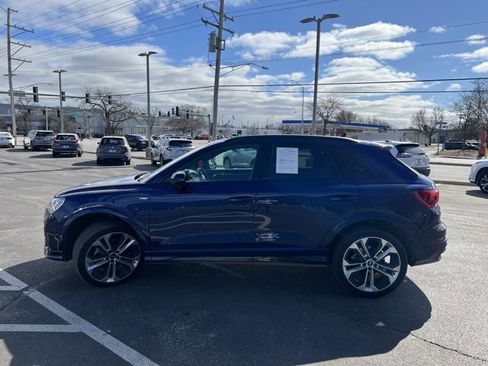 Used 2022 Audi Q3 2.0T Premium Plus image 3