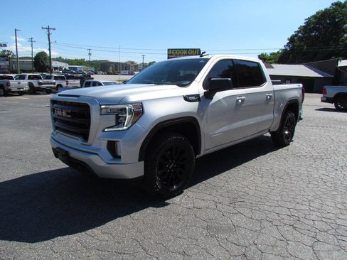 Used 2021 GMC Sierra 1500 Elevation w/ X31 Off-Road Package AWD/4WD image 8