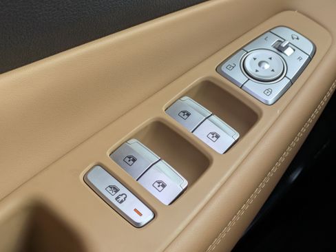 Used 2023 Hyundai Santa Fe Calligraphy w/ Cargo Package image 23