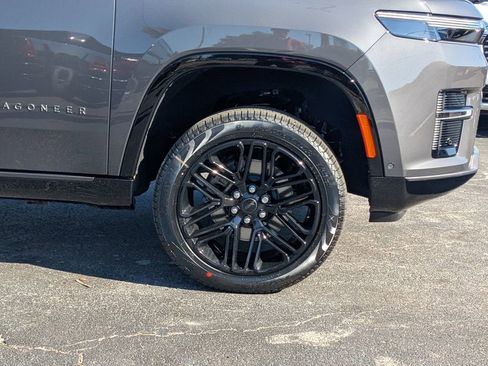 New 2026 Jeep Grand Wagoneer Limited image 12