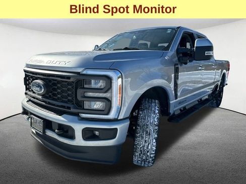 Used 2023 Ford F250 Lariat w/ Sport Appearance Package image 5