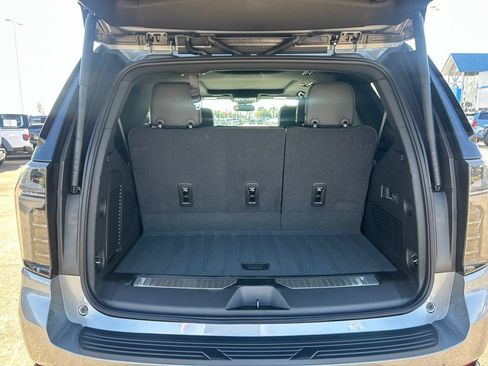 New 2026 Chevrolet Tahoe Z71 w/ Comfort Package AWD/4WD image 25