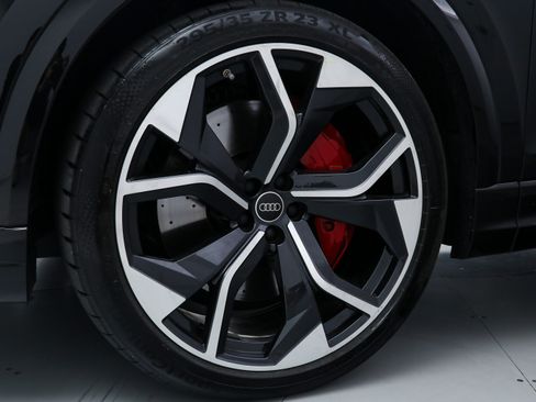 Used 2024 Audi RS Q8 AWD/4WD image 13