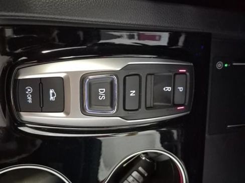 Used 2025 Honda Ridgeline Black Edition image 16