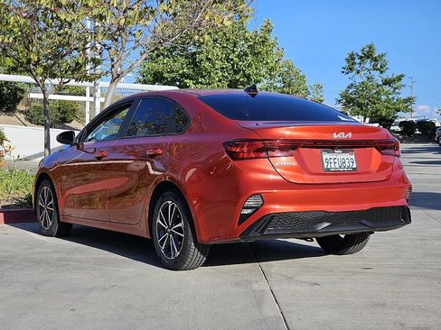 Used 2023 Kia Forte LXS w/ LXS Technology Package FWD image 16