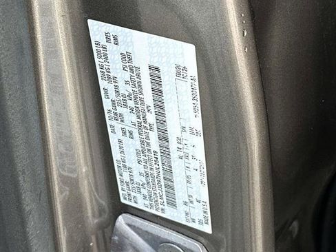 Used 2017 Lincoln MKC Reserve w/ Lincoln MKC Climate Package image 14