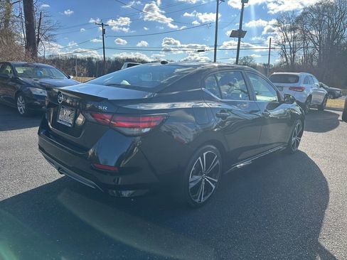 Used 2023 Nissan Sentra SR w/ SR Premium Package image 7