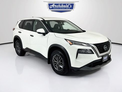 Used 2022 Nissan Rogue S AWD/4WD image 1