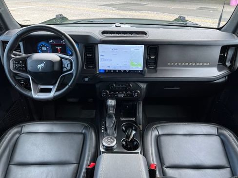 Used 2025 Ford Bronco Badlands AWD/4WD image 36