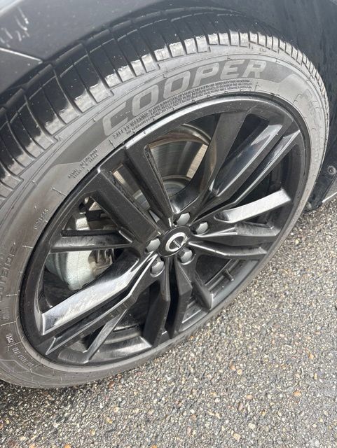 Used 2024 Volvo S60 B5 Plus AWD/4WD image 11