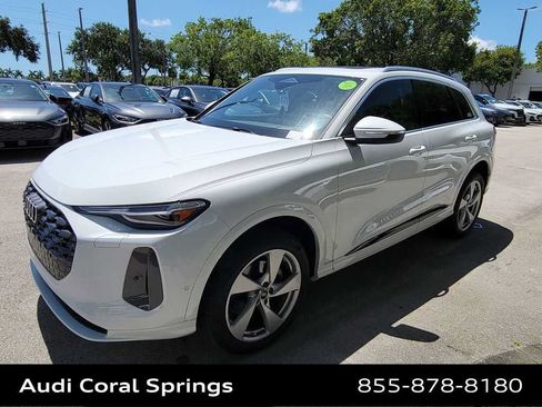 Certified 2025 Audi Q5 Premium w/ Premium Plus AWD/4WD image 13