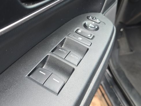 Used 2018 Honda CR-V EX-L image 7