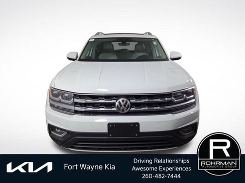 Used 2018 Volkswagen Atlas SEL Premium AWD/4WD image 3