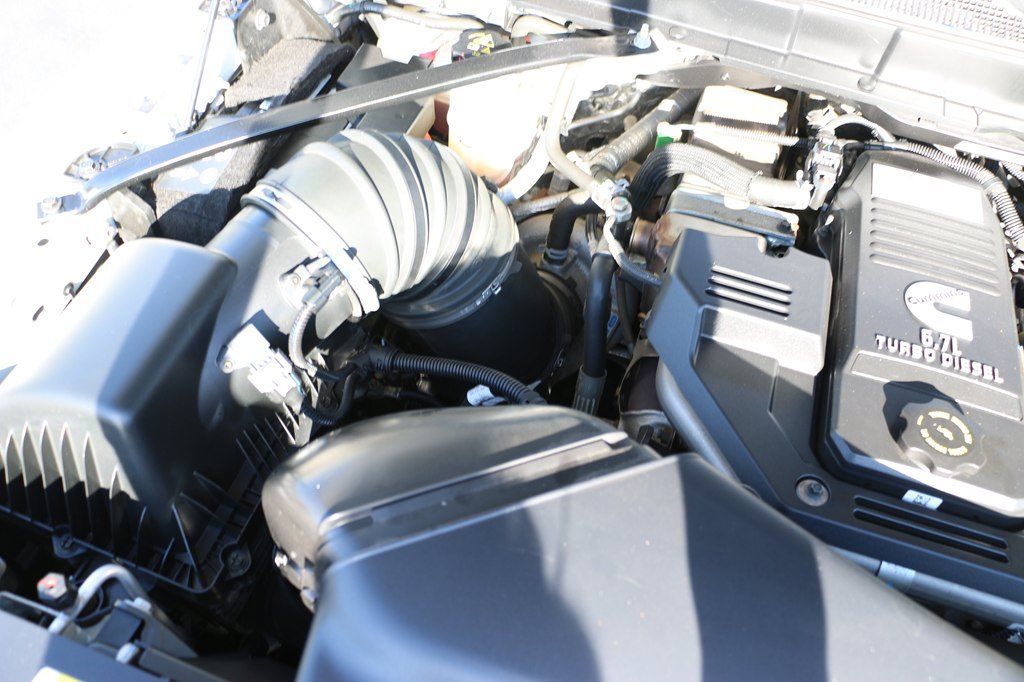 Used 2020 RAM 5500 Tradesman RWD image 27