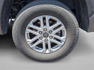 Used 2023 Toyota Tundra SR5 w/ SR5 Convenience Package AWD/4WD video 3
