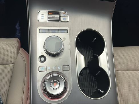 New 2026 Genesis GV70 2.5T Select image 29