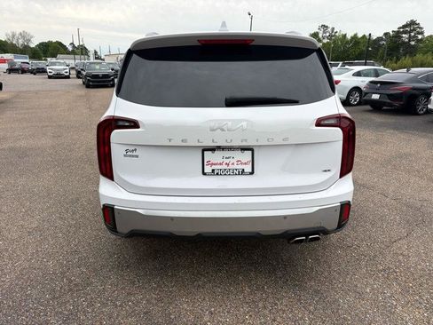 Used 2024 Kia Telluride S w/ S Sunroof Package image 7