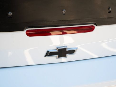 Used 2022 Chevrolet Camaro LS RWD image 16