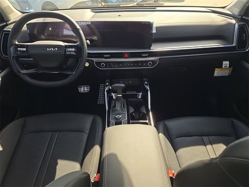 New 2026 Kia Sorento SX image 13