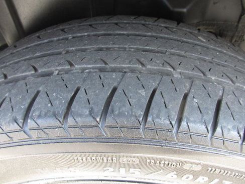 Used 2016 Jeep Patriot Latitude FWD image 8