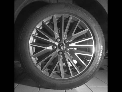 Certified 2023 Audi Q3 2.0T Premium w/ Convenience Package AWD/4WD image 11