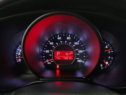 Used 2019 Kia Soul FWD image 11
