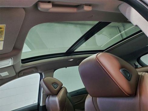 Certified 2023 Acura MDX SH-AWD w/ Technology Package image 24