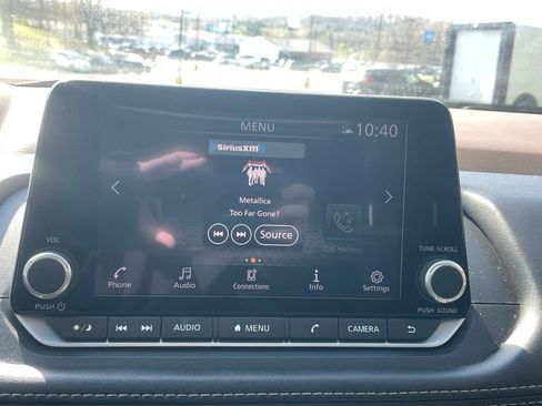 Used 2023 Nissan Rogue SL image 38