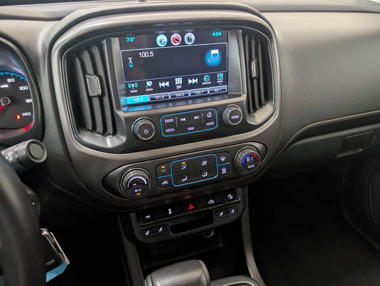 Used 2017 GMC Canyon SLE w/ All Terrain Package AWD/4WD image 10
