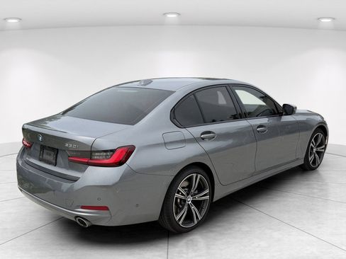 Certified 2023 BMW 330i Sedan w/ Parking Assistance Package RWD image 4