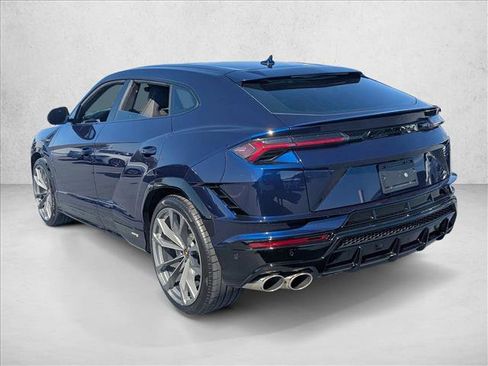 Used 2024 Lamborghini Urus S image 8