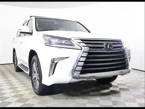 Used 2019 Lexus LX 570 4WD w/ Luxury Package image 1