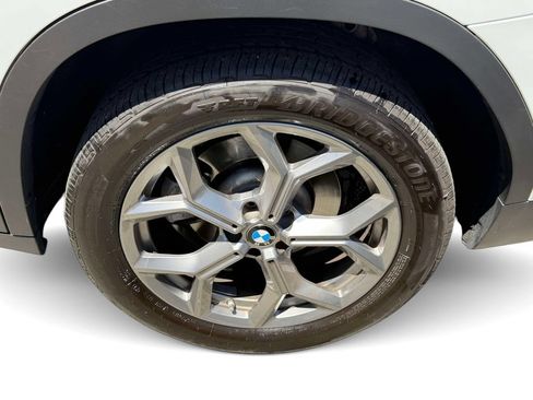Used 2023 BMW X3 xDrive30i w/ Convenience Package AWD/4WD image 16