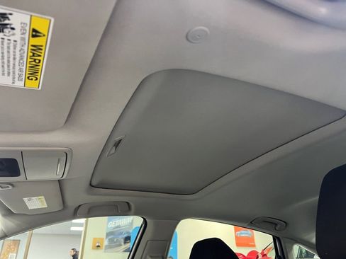 Used 2025 Honda Accord SE image 15