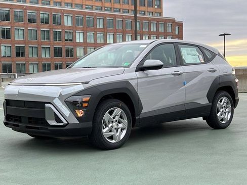 Certified 2026 Hyundai Kona SE FWD image 1