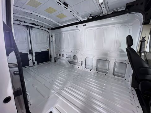 New 2026 Ford Transit 250 148 Medium Roof Extended AWD image 16