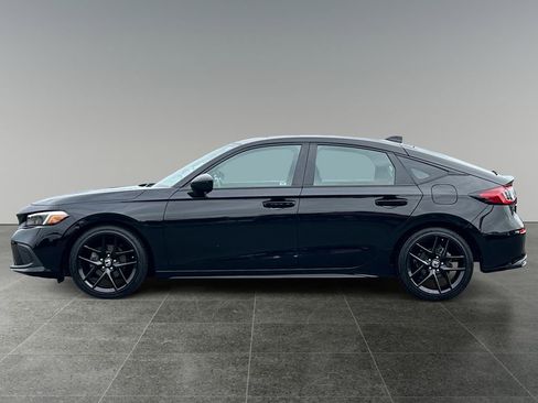 Used 2024 Honda Civic Sport image 6