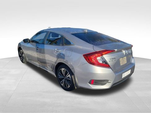 Used 2018 Honda Civic EX-L image 15
