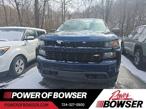 Used 2019 Chevrolet Silverado 1500 Custom w/ Custom Convenience Package image 2