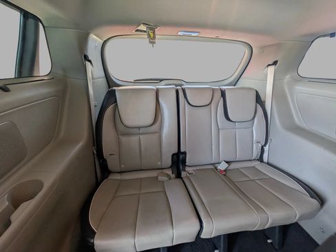 Used 2019 Kia Sedona EX FWD image 30