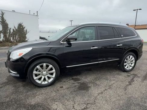 Used 2017 Buick Enclave Premium w/ Experience Buick Package FWD image 4