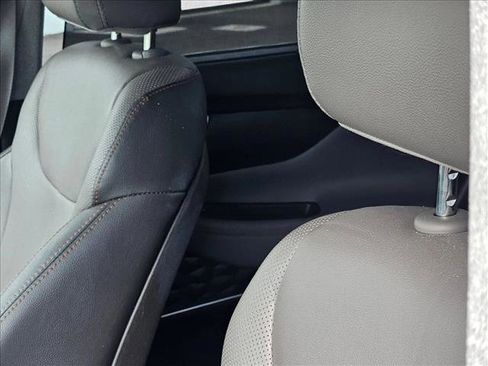 Used 2020 Hyundai Santa Fe SEL FWD image 12